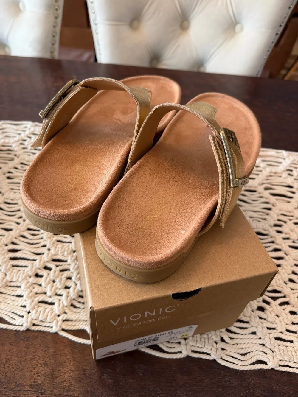 Vionic Emma Sandals - Gold Leather - 8 1/2